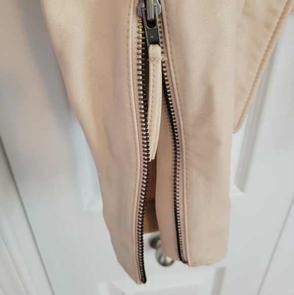 Free People- vegan leather jacket - Picture 5 of 8